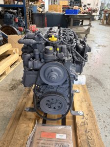Deutz Xchange TD2.9L4 diesel engine, view 4
