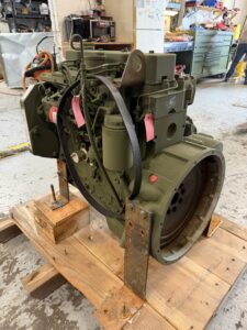 Remanufactured Cummins 4B 76-2500 diesel engine, view 3