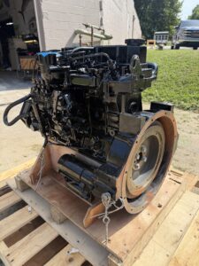 New Mitsubishi S4Q-2 diesel engine, view 2