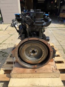 New Mitsubishi S4Q-2 diesel engine, view 3